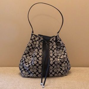 💞Coach Signature Stripe Drawstring Shoulder Bag